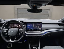 Octavia Combi 1.5 TSI DSG Sportline ACC Navi RFK