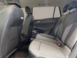 Golf Variant 2.0 TDI 7-Gang DSG ACC AHK Radio