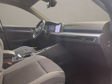Golf VIII 2.0 TDI Active IQLight ACC AHK AUT HUD – Bild 18