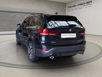 X1 sDrive 20i  Sport Line AHK AUT Kam. Navi LED – Bild 4