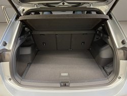 Tiguan R-Line 1.5 l eTSI OPF 7-Gang-DSG DCC Pano