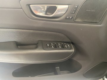 XC60echarge T6 Twin Engine R Design Recharge – Bild 8