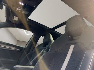 Kodiaq 2.0 TDI DSG 4x4 Sportline DCC ACC AHK Navi – Bild 17