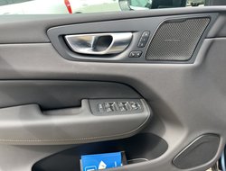 XC60 T6 Twin Engine PHEV Plus Dark Recharge ACC