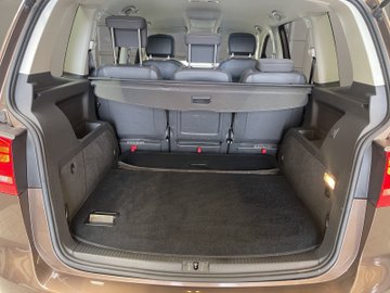 Touran 1.6 TDI Match Navi KlimaA. LM PDC SHZ – Bild 18