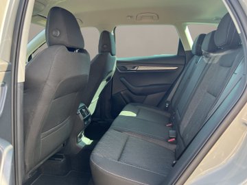 Karoq 1.5 TSI DSG Style AHK Navi PDC RFK Kessy – Bild 14