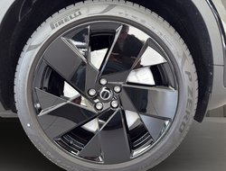 EX40 Single Extended Range Ultra Black Edition