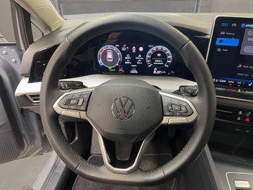 Golf VIII Variant 1.5 eTSI  W Life ACC AHK AUT – Bild 11