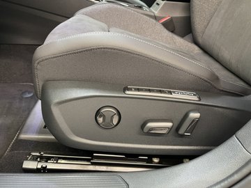 Golf Style 1.5 l eTSI OPF 7-Gang-DSG IQLight ACC – Bild 11