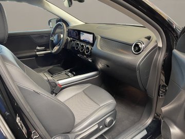 GLA 200 d  Progressive AHK AUT Kam. Navi Virtual – Bild 18