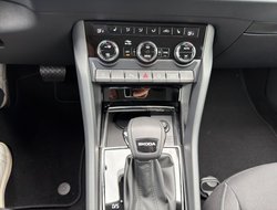 Karoq 1.5 TSI DSG Balance ACC AHK Navi eHeck