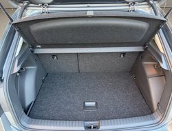 Fabia Tour DSG ACC Kamera DynLicht LED