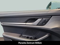 Taycan Surround-View LED-Matrix Panoramadach