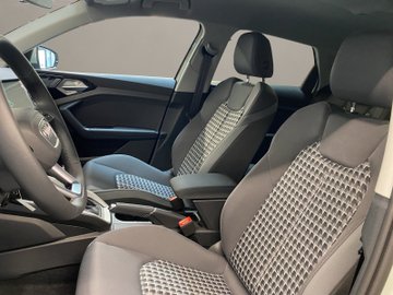 A1 Sportback 30 1.0 TFSI S-Line S-line ACC AUT – Bild 8