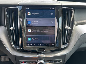 XC60 B5 AWD Ultra Dark ACC AHK AUT Kam. Navi – Bild 13