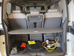 T7 Multivan 1.4 TSI Life AHK AUT Kam. Navi