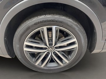 Tiguan 2.0 TDI BMT 4Motion Elegance Pano IQLight – Bild 8