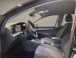 Golf VIII Variant 1.5 eTSI  85 kW Life ACC AHK