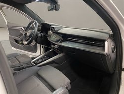 A3 Sportback 45 1.4 TFSI e S-Line S-line ACC AUT