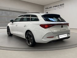 Leon Sportstourer 2.0 TSI ACC AUT Kam. Navi LED