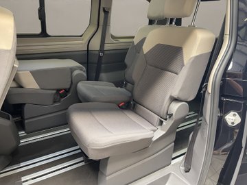 T7 Multivan 2.0 TDI DCC Pano IQLight ACC AUT Kam. – Bild 15