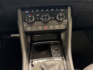 Karoq 2.0 TDI DSG Balance ACC AHK Navi LED eHeck – Bild 13