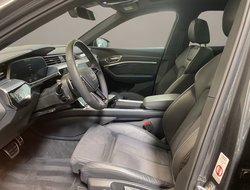 Q8 e-tron  55 quattro S-Line Pano S-line ACC AUT