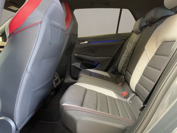 Golf VIII 2.0 TSI GTI Clubsport AUT Leder Navi – Bild 15