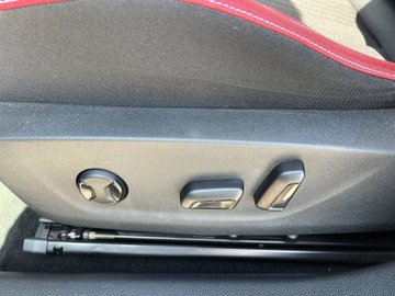 Kamiq 1.5 TSI Monte Carlo Pano ACC AUT Kam. Navi – Bild 9
