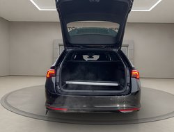 Octavia Combi DSG Sportline Navi ACC HUD eHeck