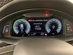 Q7 3.0 TFSI e quattro TFSIW S-Line Pano S-line