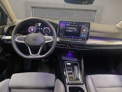 Golf VIII 1.5 eTSI W Style ACC AUT Kam. Navi HUD