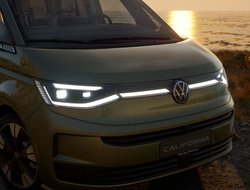 T7 California Beach Tour 110kW Mod27 NaviPro ACC