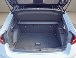 Fabia 130 DSG Navi LED KlimaA dig. Cockpit