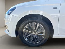 Fabia 1.0 TSI Tour ACC AUT Kam. Navi Virtual LED