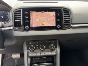 Karoq 1.5 TSI DSG Balance ACC AHK Navi eHeck – Bild 11