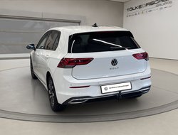 Golf VIII 1.0 eTSI Active ACC AHK AUT Kam. Navi