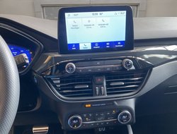 Kuga 2.5 Duratec PHEV ST-Line X ACC AUT Kam. HUD
