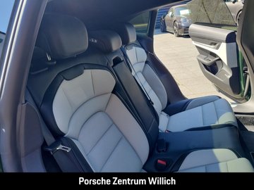 Taycan 4 Cross Turismo InnoDrive Soft-Close BOSE – Bild 21