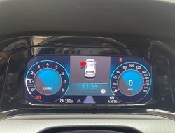 Golf VIII 1.5 TSI Active ACC Navi Virtual LED LM