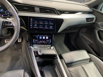 Q8 e-tron 50 quattro advanced ACC AUT Kam. Leder – Bild 14