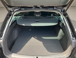 Leon Sportstourer 1.5 HYBRID Road Edition ACC AUT