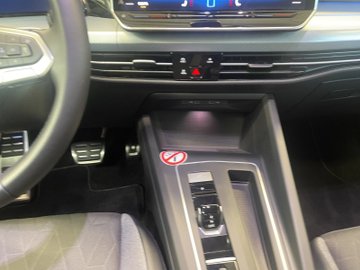 Golf VIII Variant 2.0 TDI  W Goal ACC AHK AUT LM – Bild 14