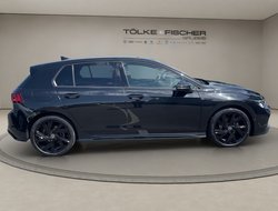 Golf VIII 1.5 eTSI R-Line R-Line IQLight ACC AHK