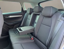 Karoq 1.5 TSI DSG AHK Pano PDC Navi eHeck