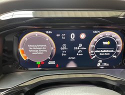 T7 Multivan Life 110 kW TDI Lang 75JahreEdition