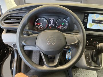 T6.1 Transporter Kombi 2.0 TDI FWD AUT Navi PDC – Bild 11