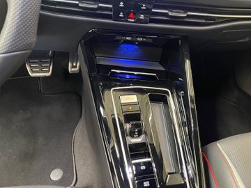 Golf VIII 2.0 TSI GTI Clubsport AUT Leder Navi – Bild 14