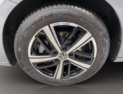 Caddy 1.5 TSI Dark Label Pano ACC AUT Navi Pano