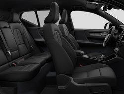 XC40 B3 Plus Dark Licht Paket ACC AUT Kam. 360